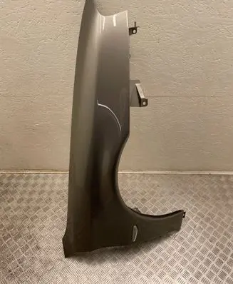 Alfa Romeo 166 Fender
