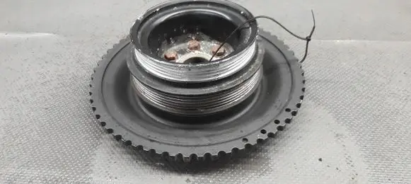 BMW 5 E39 Crankshaft pulley 1735358