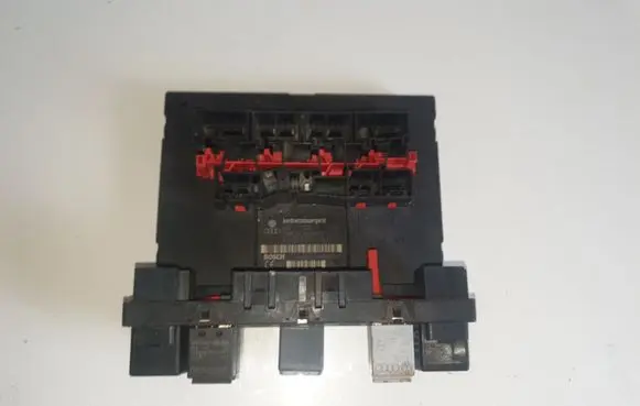 Volkswagen PASSAT B6 Comfort/convenience module 3C0937049J