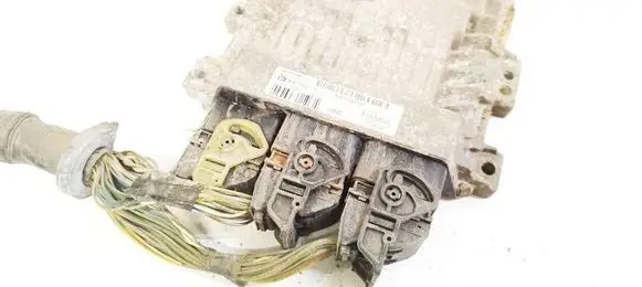 Ford Focus Engine control unit/module BV6112A650NF
