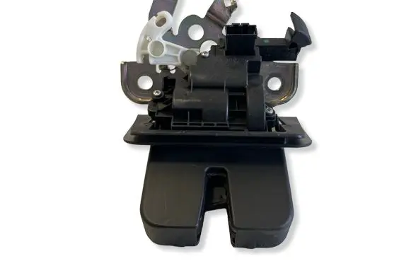 Audi A3 S3 8V Tailgate/trunk/boot lock/catch/latch 8R0827505