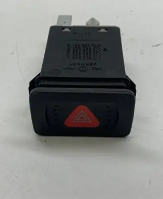 Volkswagen Golf IV Hazard light switch 1J0953235D 1J0953235H 1J0953235J