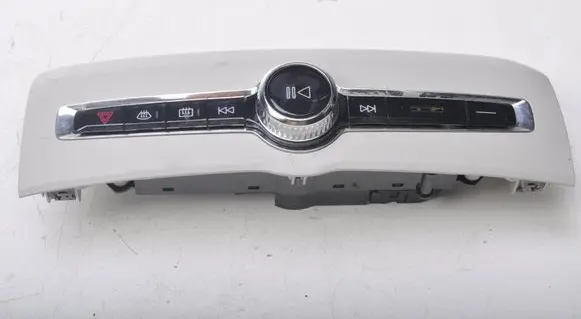 Volvo XC60 Central console control unit 31398846