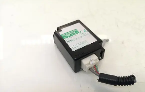 Lexus IS 220D-250-350 Door control unit/module 8974053051