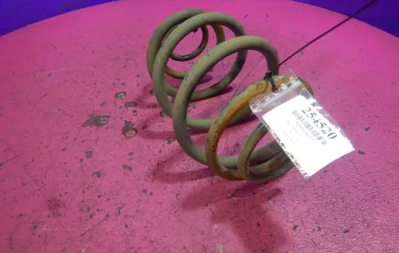 Opel Astra F Rear coil spring