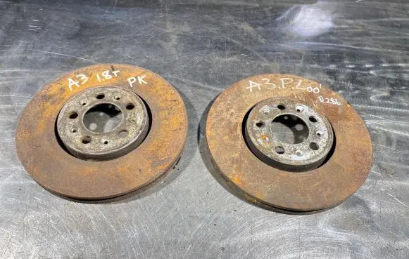 Audi A3 S3 8L Front brake disc