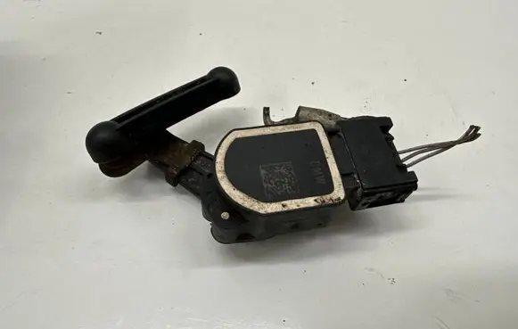 BMW 5 GT F07 Headlight/headlamp level sensor 6788569