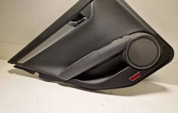 Mercedes-Benz C AMG W204 Rear door card panel trim A2044406135 0000896664 20120224T624