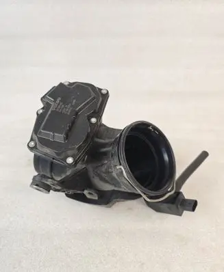 Volvo XC90 Electric throttle body valve 32290142