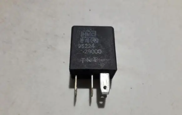 Hyundai H200 Other relay 9522429000 95224-29000