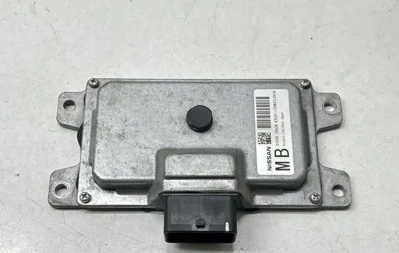 Nissan Juke I F15 Gearbox control unit/module 310361KA2A ET61120NE3