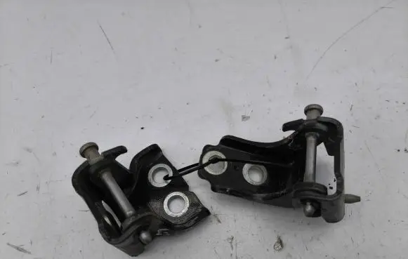 BMW 5 E60 E61 Rear door hinge set 