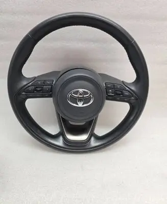 Toyota Yaris Cross Steering wheel 6436038