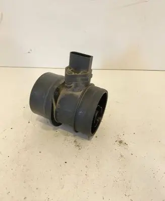 Audi A4 S4 B7 8E 8H Mass air flow meter 074906461B 0281002461