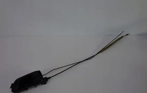 Mitsubishi Pajero Engine bonnet/hood lock/catch MR393471