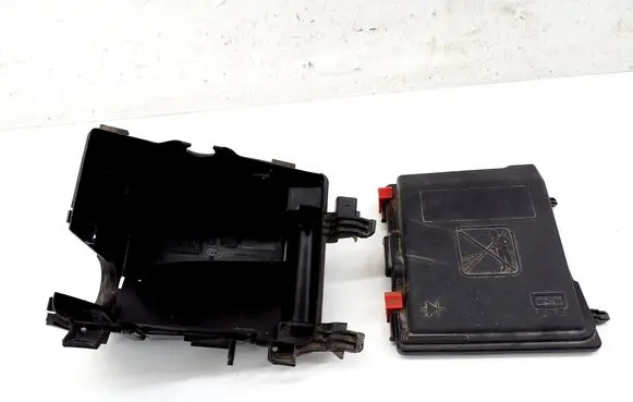 Citroen C4 Grand Picasso Fuse box set 9804681980 9678633380