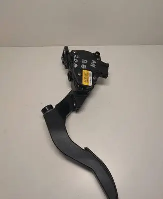 Audi A4 S4 B6 8E 8H Accelerator throttle pedal 8E1723523A 6PV00837500