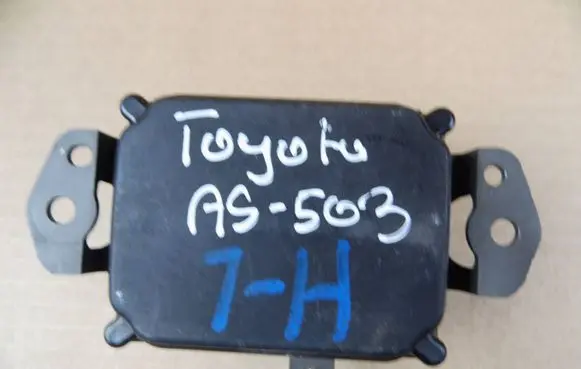 Toyota Highlander XU70 Distronic sensor radar 882100A010