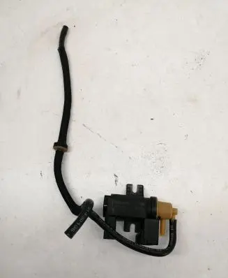 Volvo XC90 Vacuum valve 31401109