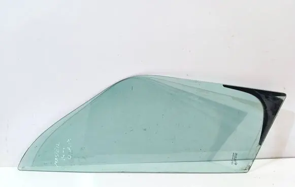 Renault Master III Front door vent window glass four-door 43R001582