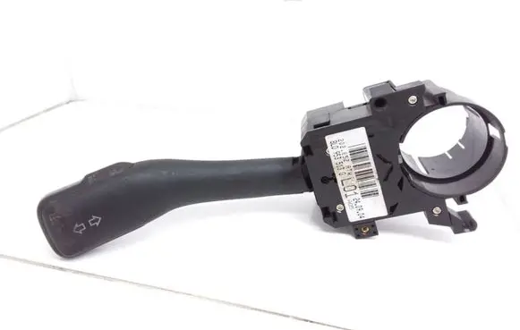 Volkswagen PASSAT B5 Indicator stalk 8L0953513G