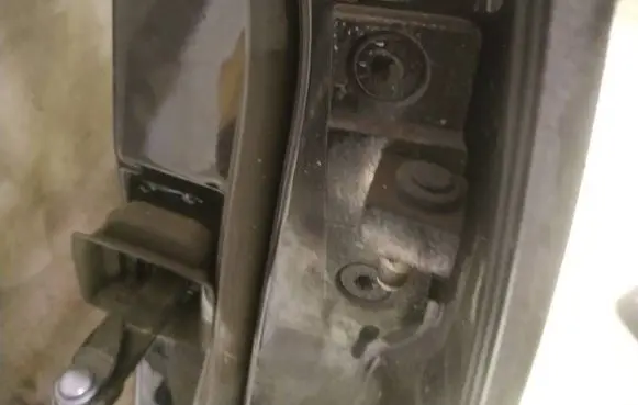 BMW 5 E60 E61 Rear door lower hinge 