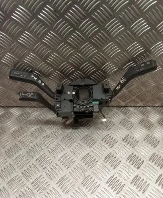 Volkswagen PASSAT B6 Indicator stalk 3C5953507C