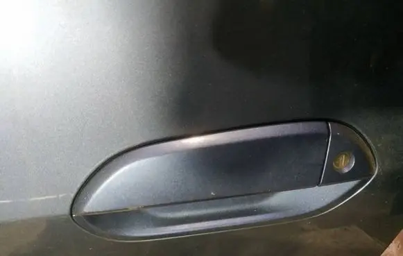 Honda Insight Front door exterior handle