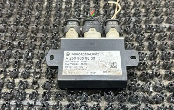 Tailgate/trunk control unit/module