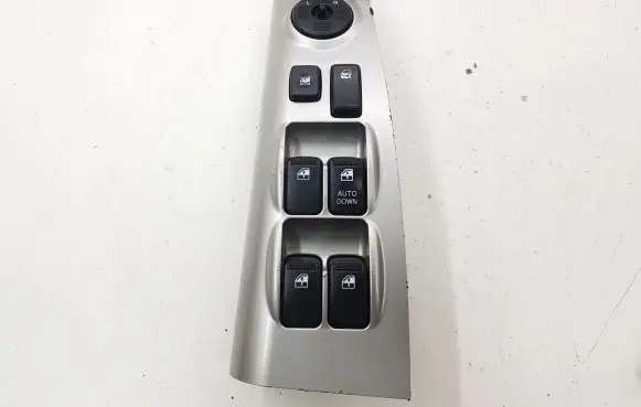 KIA Sportage Electric window control switch KAKMPM610