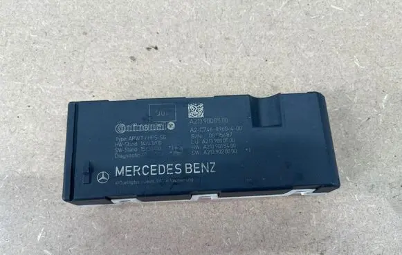 Mercedes-Benz EQC Tailgate/trunk control unit/module A2139000500 05135687 A2C7468960400