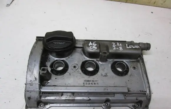 Audi A6 S6 C5 4B Rocker cam cover 078103471R