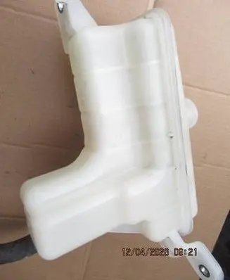Toyota RAV 4 (XA40) Other interior part 121212