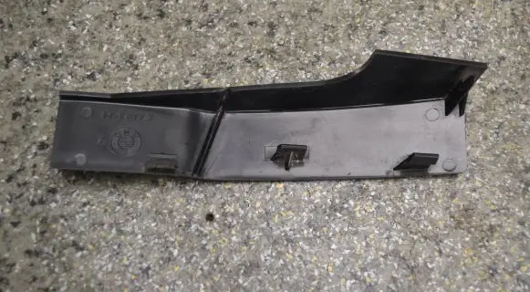 BMW 5 E34 Steering wheel column trim 1157677