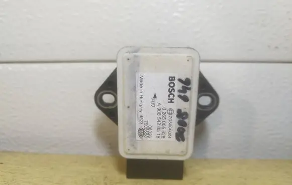 Mercedes-Benz Sprinter W906 ESP acceleration yaw rate sensor A9065420518 0265005628 7006658