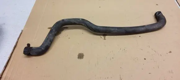 Volkswagen Multivan T4 Engine coolant pipe/hose
