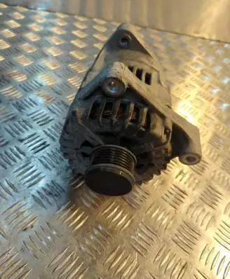 BMW 3 F30 F35 F31 Generator/alternator 8578608 2622129A FG18S141