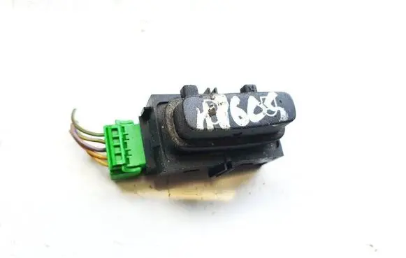 Central locking switch button