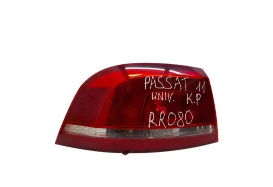 Volkswagen PASSAT B7 Rear/tail lights 3AF945095C