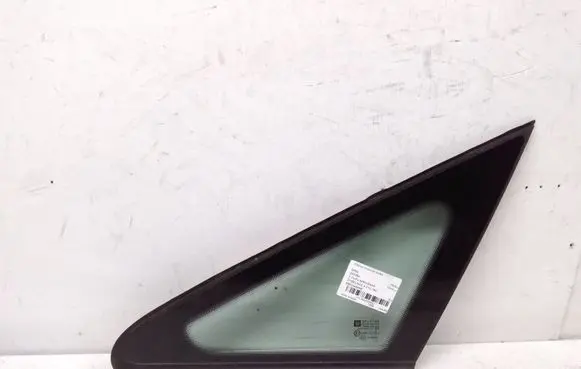 Opel Zafira B Front triangle window/glass 
