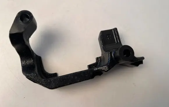 Subaru Forester SJ Engine mounting bracket
