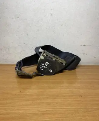 Mercedes-Benz S W140 Set of seat belts 00044107 C753