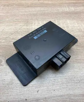 Volkswagen Golf IV Comfort/convenience module 1J0959799Q 5DK00795150