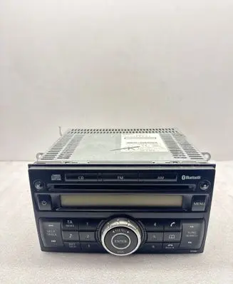 Radio/CD/DVD/GPS head unit