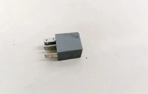 Opel Signum Other relay 09414477 57100