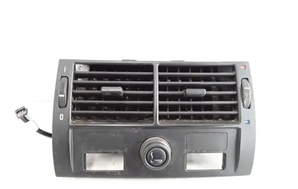 BMW X5 E53 Rear air vent grill 8409081 8370910 8370911