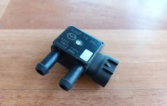 Mazda 6 Exhaust gas pressure sensor R2BF182B2 5M20PSD3