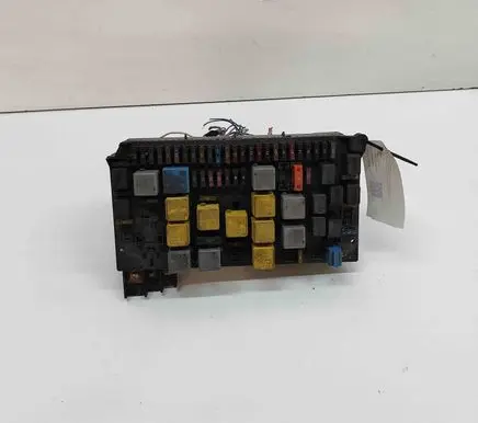 Mercedes-Benz ML W163 Fuse module A1635450205