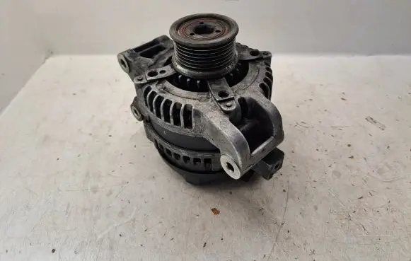 Toyota Verso Generator/alternator 1042104521 270600G011
