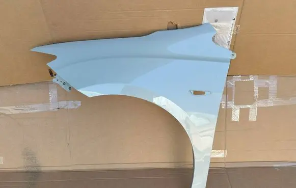 Chrysler Pacifica Fender 68372877AA 68186169AC 68186169AA